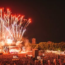 1 FINAL LOVEBOX-2017-MM-0195 [Web]