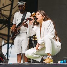 6 FINAL LOVEBOX-2017-CF-14144806 [Web]